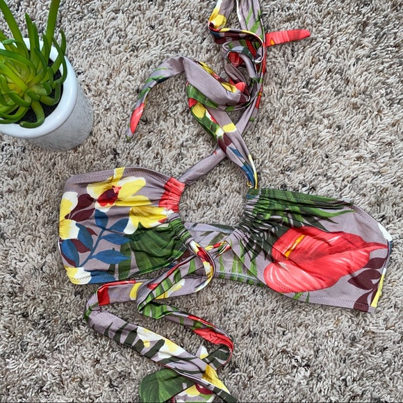 ❤️🚫SOLD🚫❤️Victorias Secret Exotic Bikini Top - Picture 2 of 4